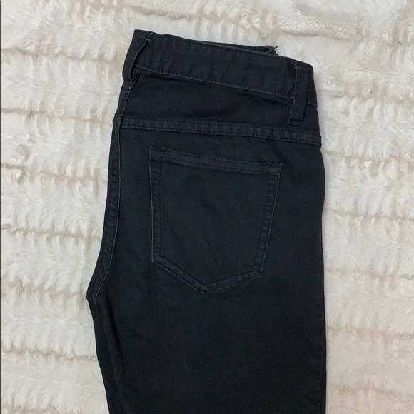 ▪️Free People Black Ripped Jeans▪️ - Picture 6 of 6